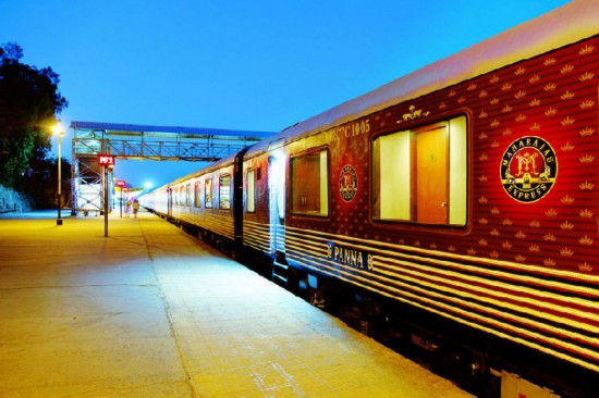 印度超豪华皇宫列车