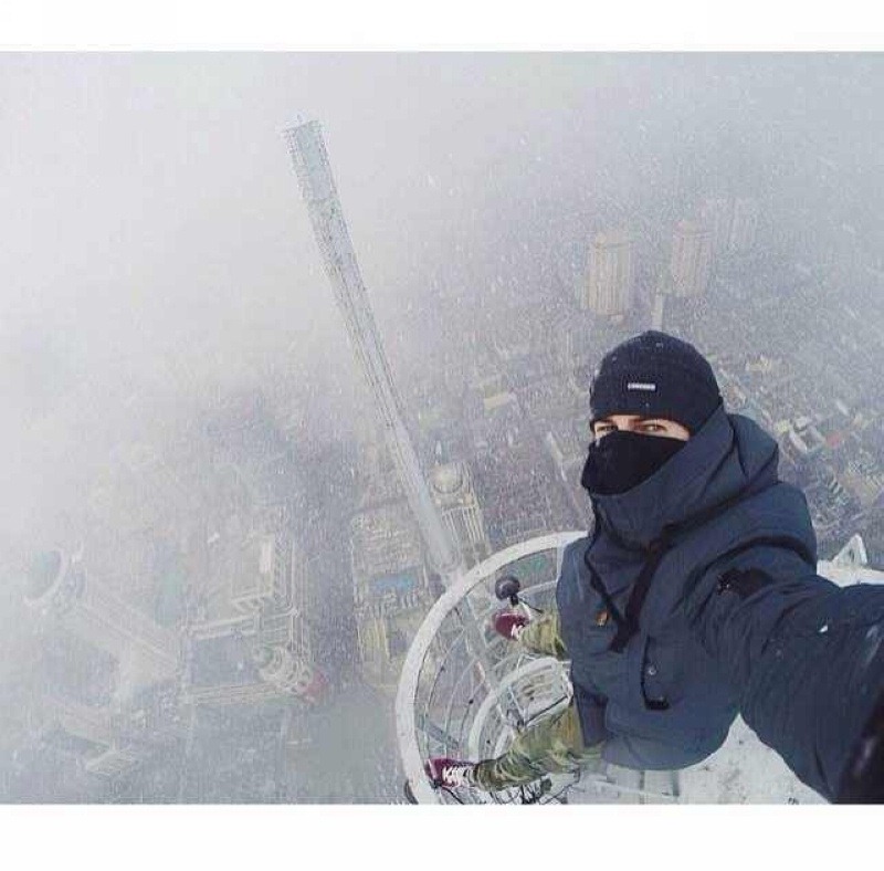 俄都市忍者攀中国第一高楼 俯拍上海- Micro 