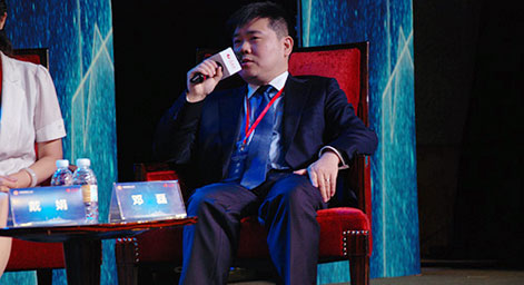 中國銀行上海分行資金業務部總經理鄧磊發言