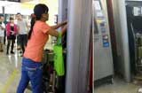 女汉子因卡被吞徒手拆ATM机