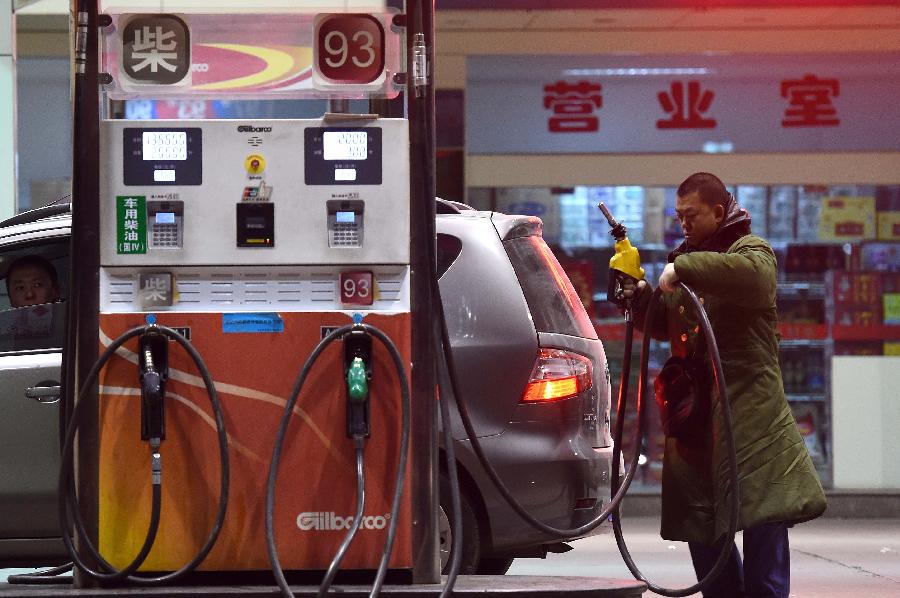 国家提高成品油消费税 同时降低成品油价格