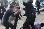 北京警方春運反恐演練