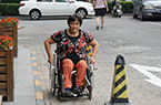 輪椅出行丈量城市文明