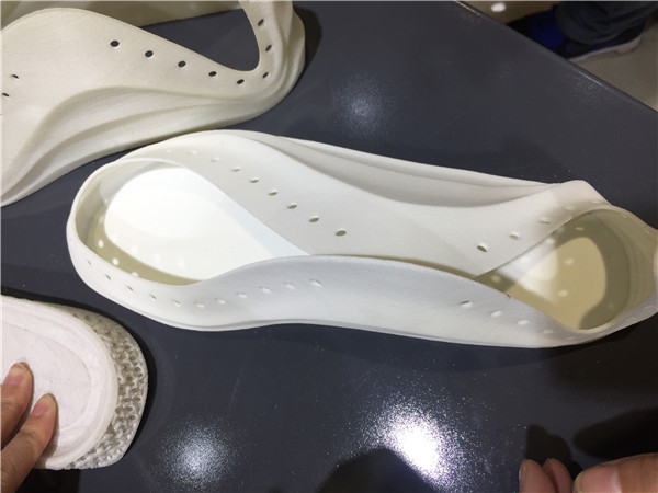 4、3D打印出來的鞋