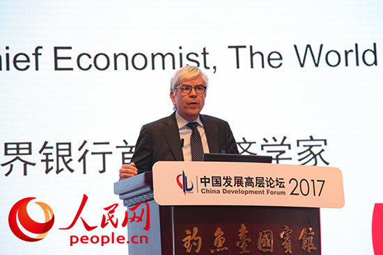 世界銀行首席經濟學家保羅·羅默