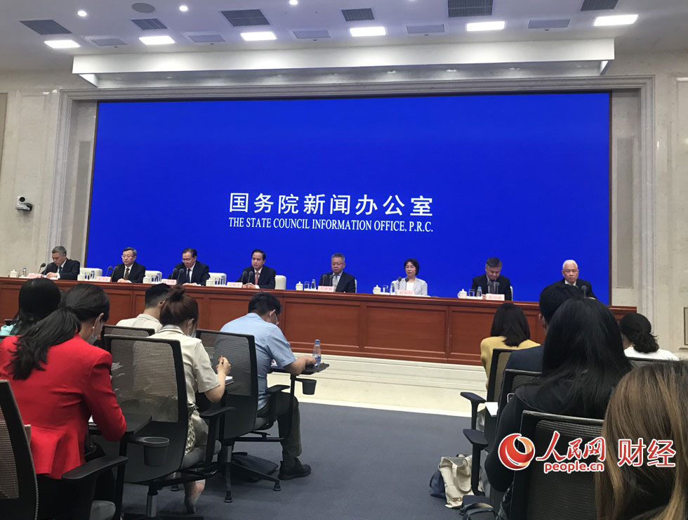 國務院新聞辦公室新聞發布會現場 人民網記者 喬雪峰 攝