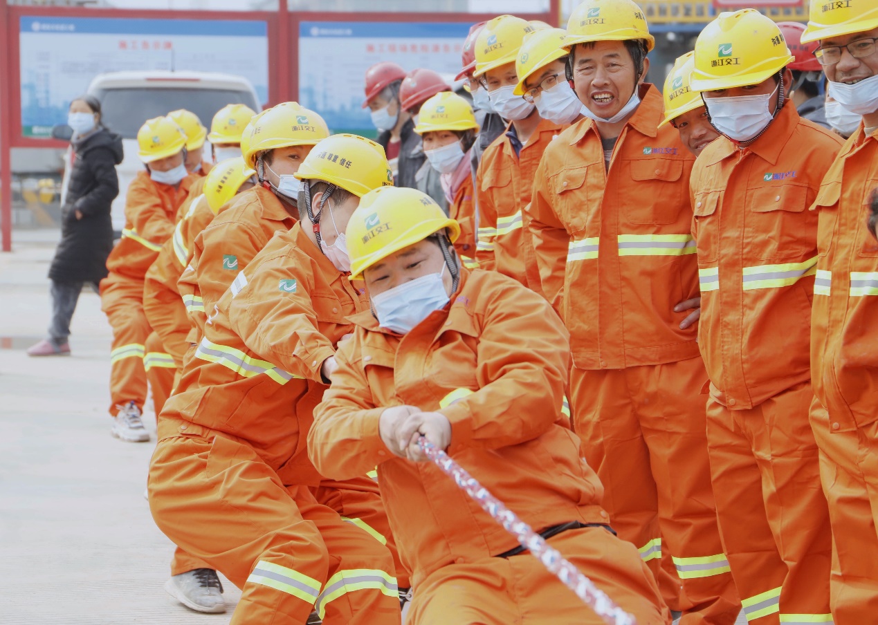 �����㡱����ӻԾ�μӰκ��˶�