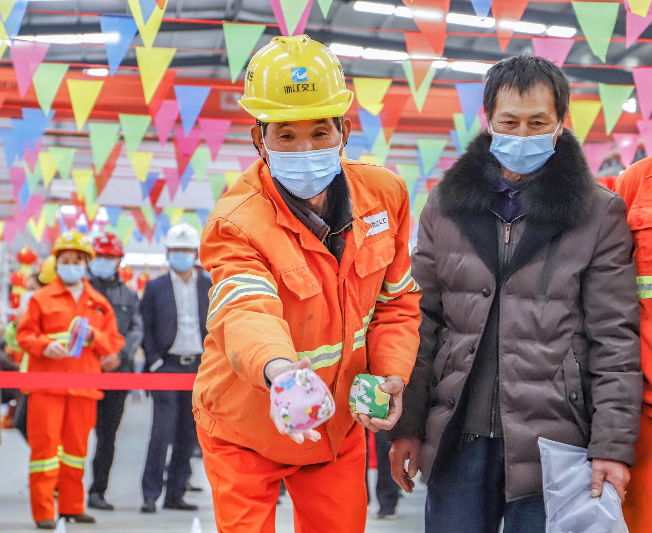 ��ɳ��Ӯ��Ʒ