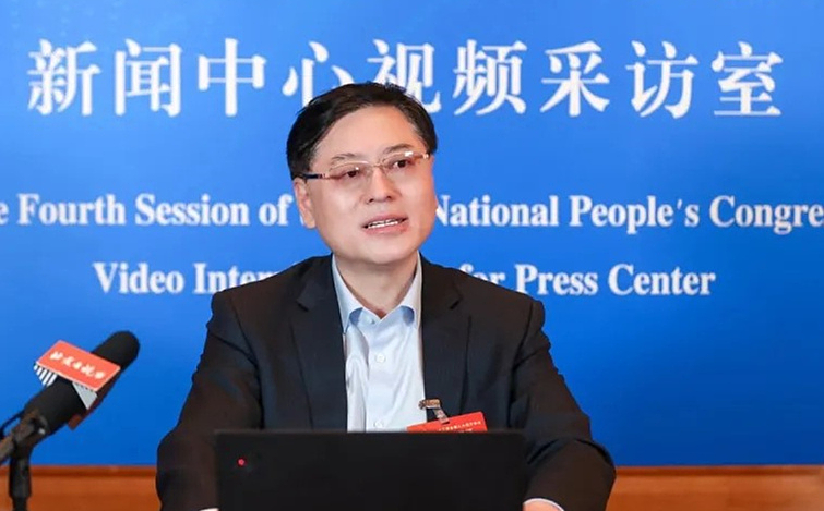 楊元慶代表：建議進一步加大對供應鏈金融支持力度