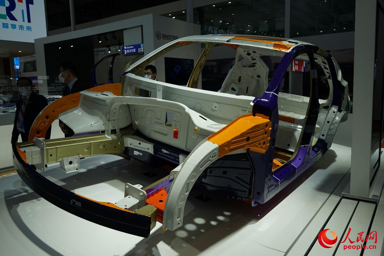 �γ������Ǽܡ������� ���̳���