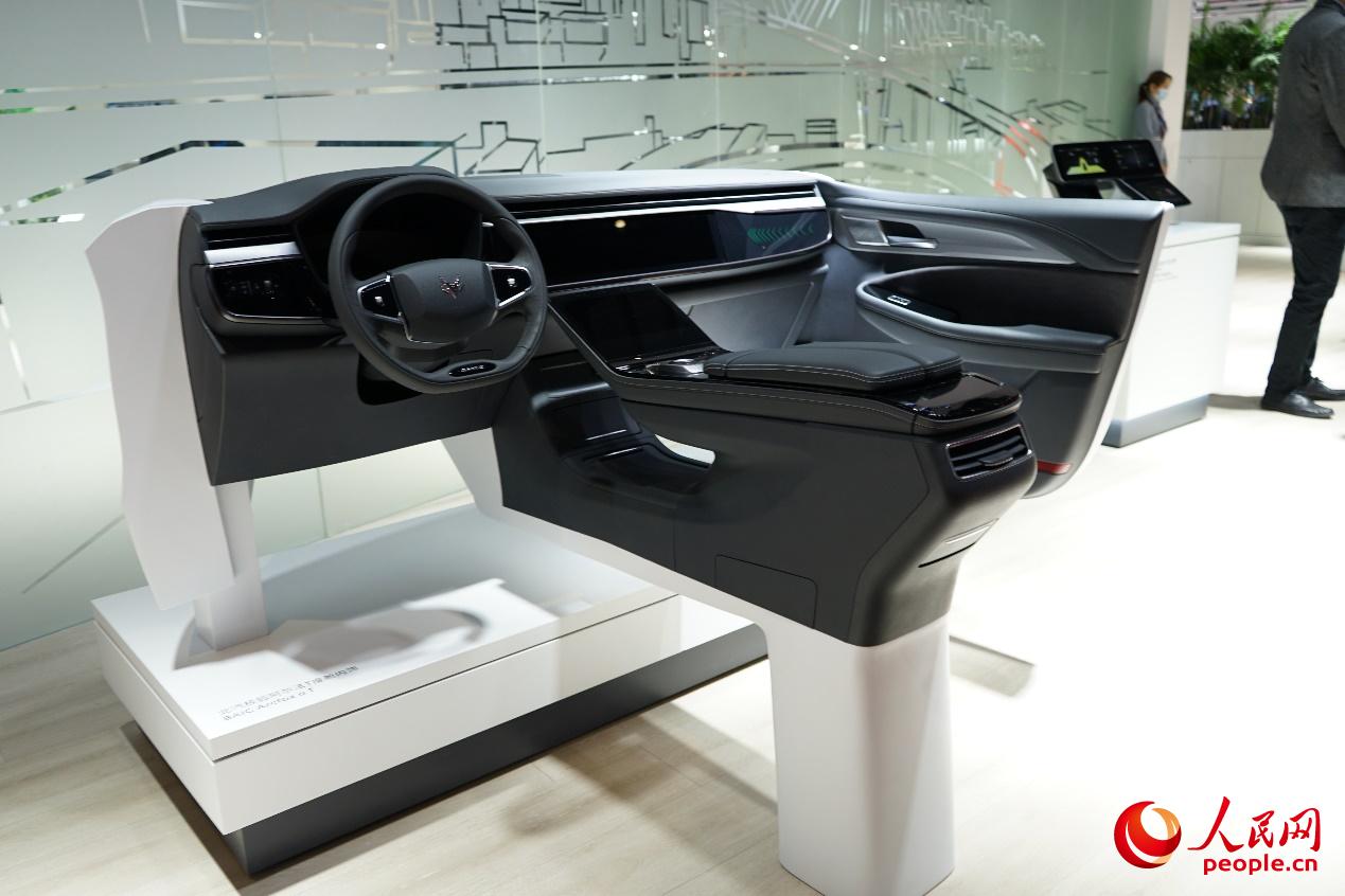 �����������Ρ������� ���̳���