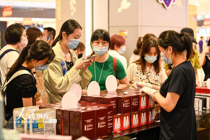 ����һ�����ڣ����������¹㳡��˰�����������������ڶ��ο�ǰ��������˰��Ʒ����ͼƬ��Դ������ͼƬ��