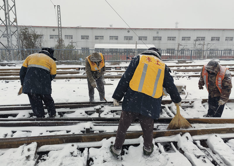 ����·�������г�ѩ��ҵ�������ַ�̨����ι�ͼ