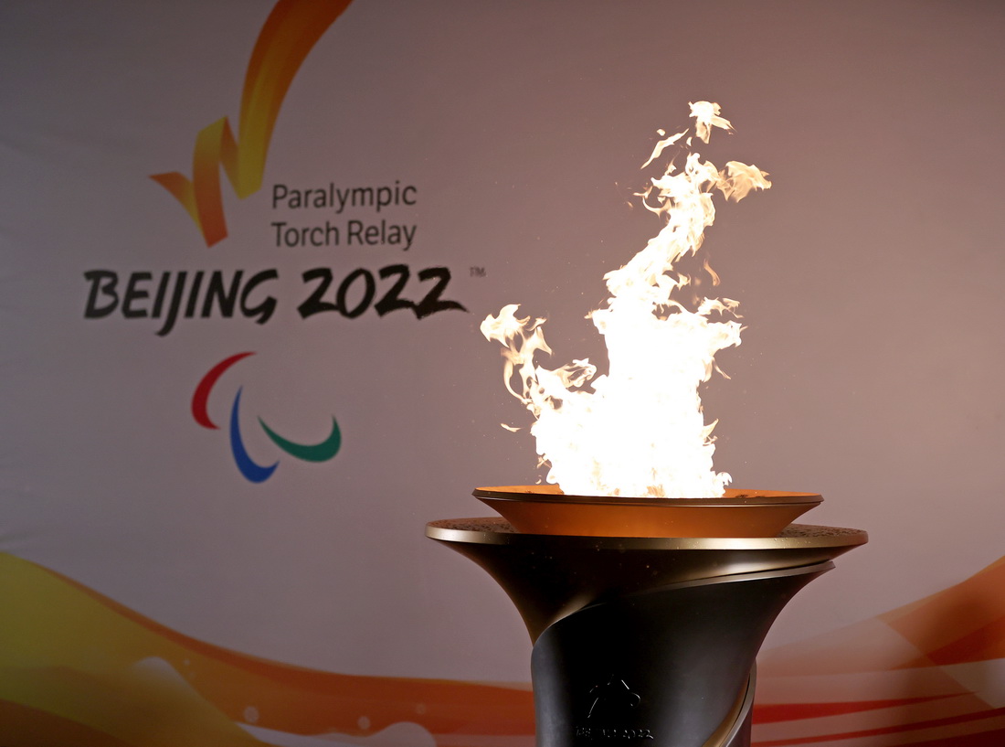 北京冬殘奧會火種在英國曼德維爾採集