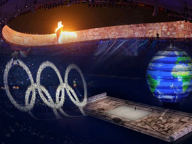2008年，利亞德打造北京奧運會LED巨型畫卷及夢幻五環等視效呈現。