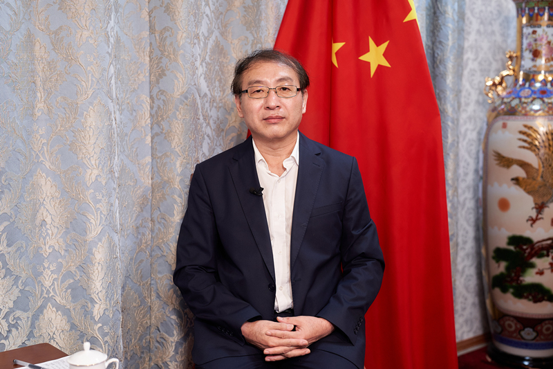 中国驻叶卡捷琳堡总领事崔少纯。人民网记者 马天翼摄