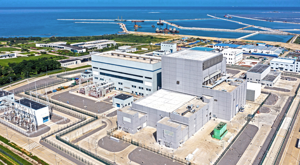 华能石岛湾下暖气寒堆核电站。蒙访者供图