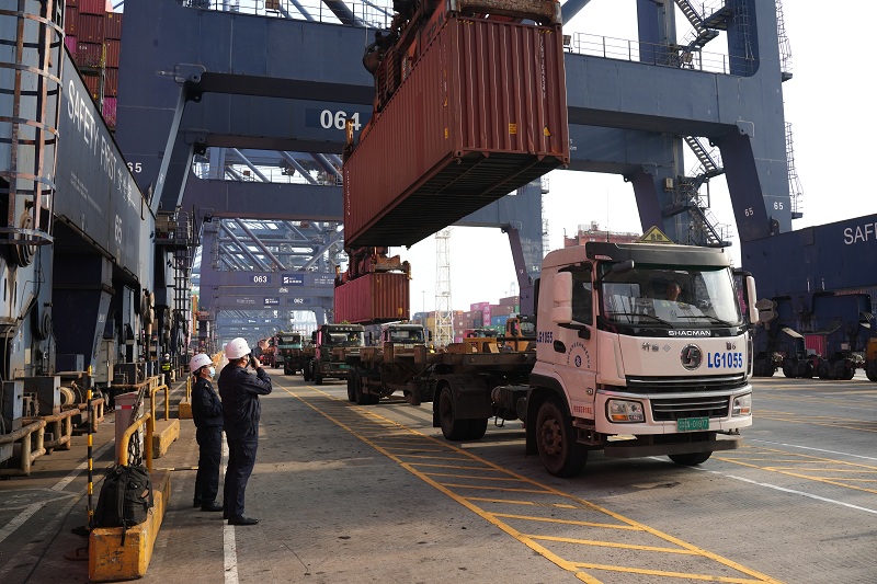 ���ع�Ա���������ͷ����ϸۻ�����в��顣л������