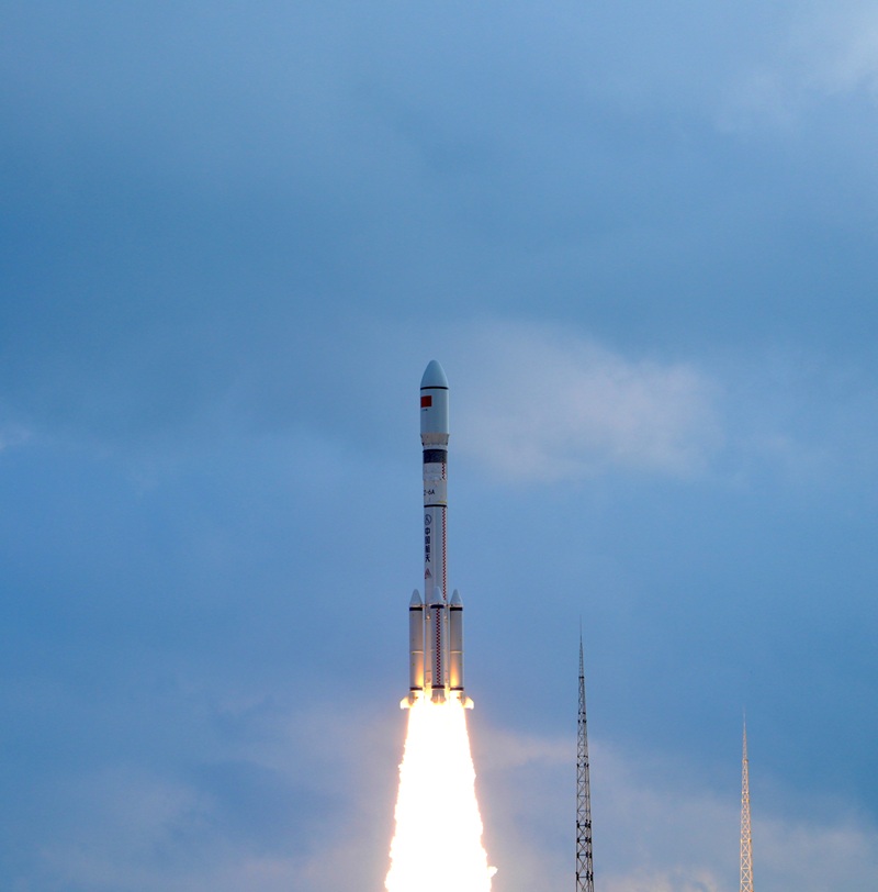 我国成功发射卫星互联网低轨05组卫星。太原卫星发射中心供图