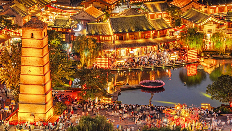 行进中国｜古今交融添新韵 暑期文旅势头劲