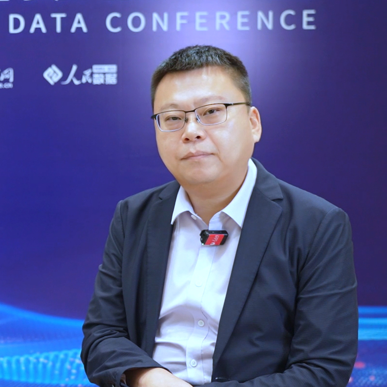 劉興亮：數據要素轉化要“破四難”         數據從資源向關鍵生產要素轉化，需攻克產權確權、定價機制、數據孤島、安全合規四大核心難題。【詳情】