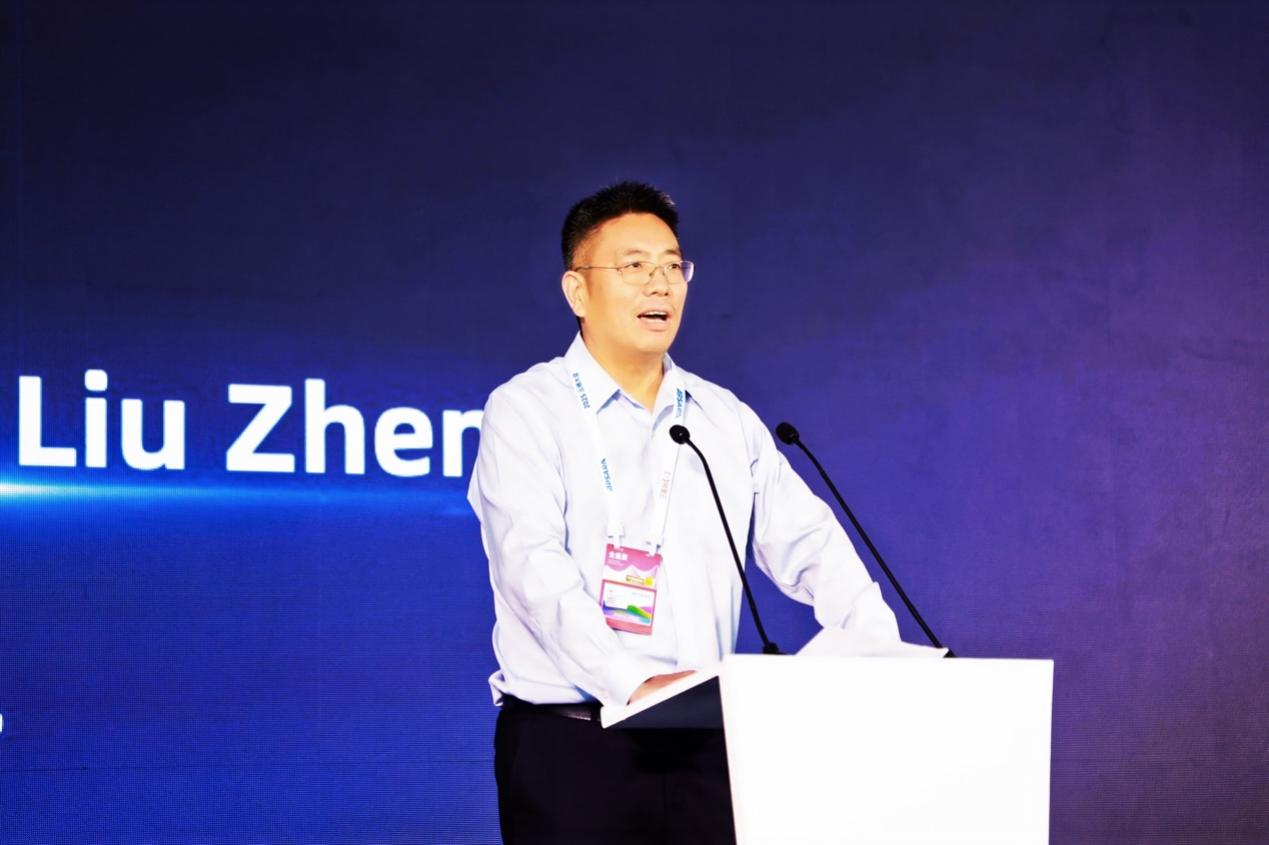 研討會現場，劉振飛發言。受訪者供圖