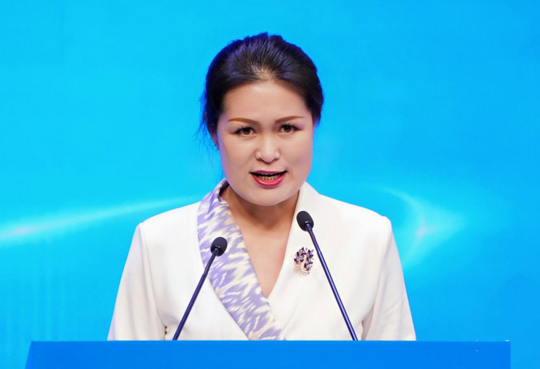 新疆天山花海农旅集团联合创始人何倩梅