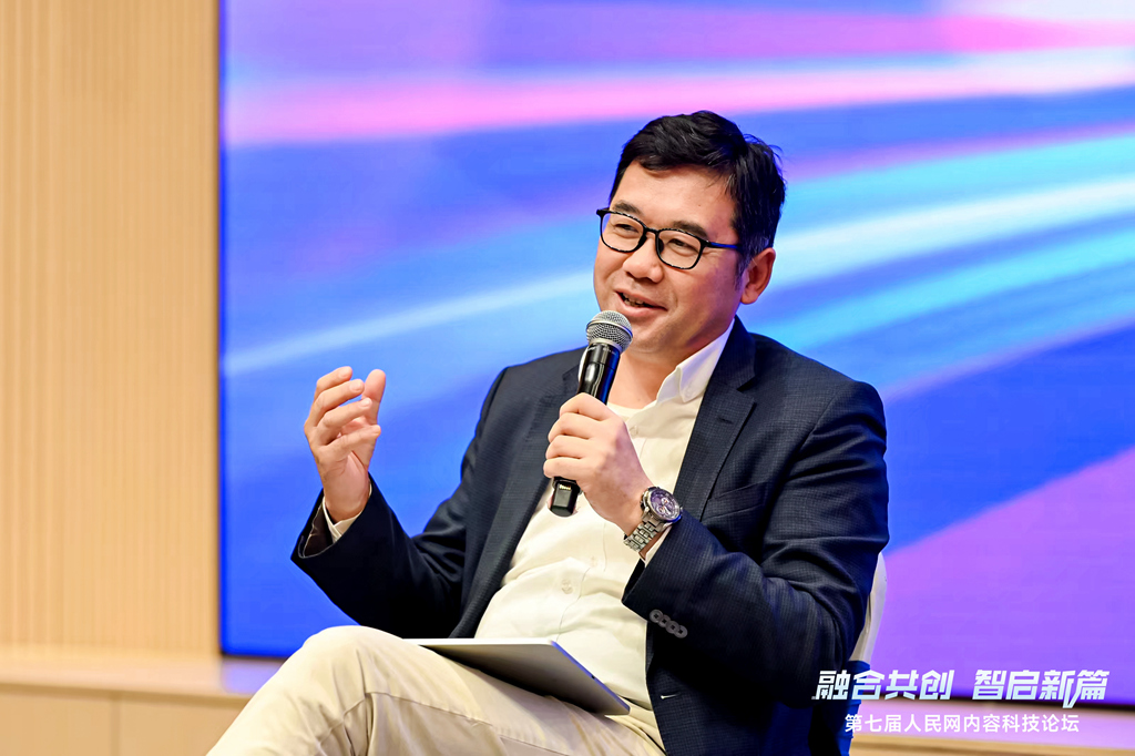 世紀互聯集團高級副總裁李曉芒