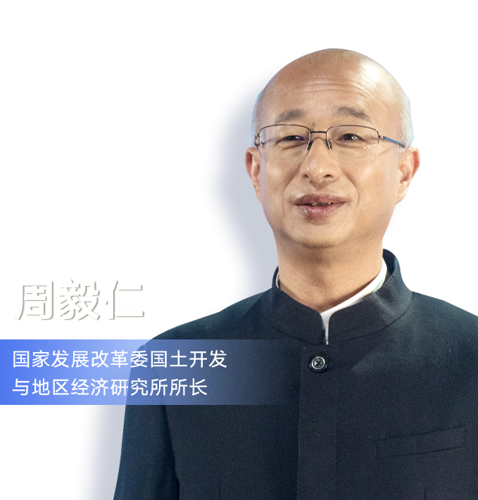  经济大省这块“压舱石”稳不稳，直接关系着全国这艘大船能不能平稳航行。   经济大省要以“一马当先”带动“万马奔腾”，中国式现代化必将马力更澎湃。   发展为了人民，发展依靠人民，经济大省挑大梁，不仅要自己“站得稳”，还要带着大家一起“走得更远”。  