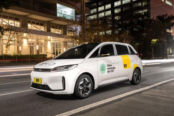 99與比亞迪聯合引入到巴西的純電動車型比亞迪D1