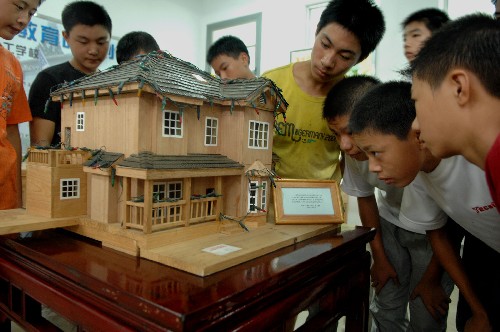 乡村镜像:传承中国传统技艺的鲁班学校
