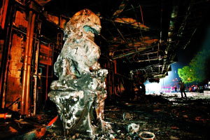 北京西单购物中心停业整顿 失火认定电气火灾