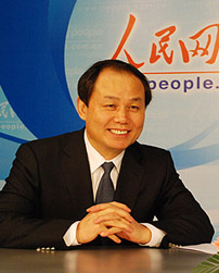 中国人保集团公司党委书记、总裁吴焰