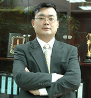福耀玻璃工业集团股份有限公司首席执行总裁曹