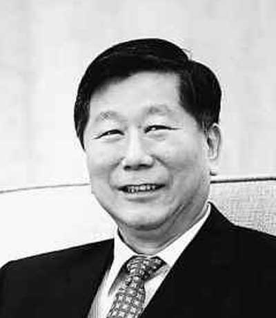 访中国证监会主席尚福林:稳步推进资本市场发