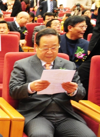 图:第十届全国政协副主席张怀西--人民网经济频