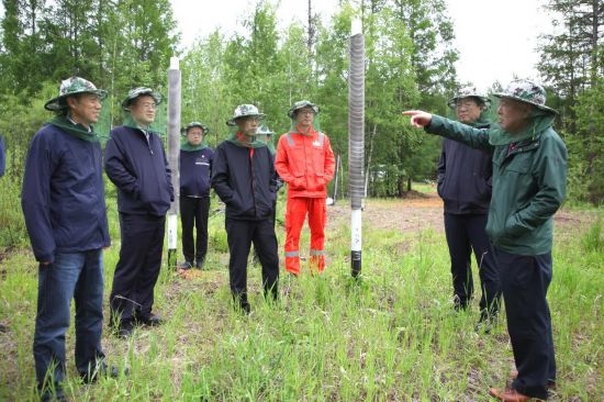 海外618速卖通泡泡玛特首场直播，全球24万人涌入“秒空”新品链接