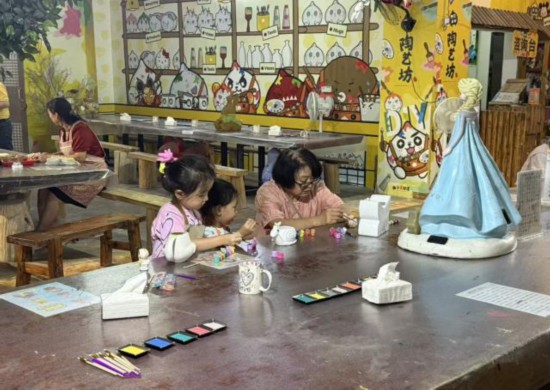 顺美陶瓷文化生活馆。