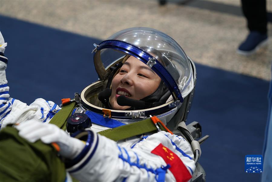 （新華全媒頭條·圖文互動）（3）飛天英雄征寰宇——記神舟十三號航天員